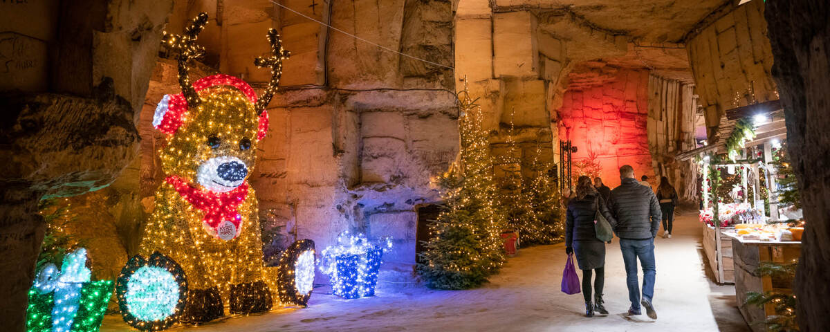 Kerstmarkt in de grotten van Valkenburg 